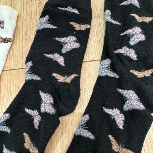 2 Pair Black and White Butterfly Socks - Picture 3 of 6